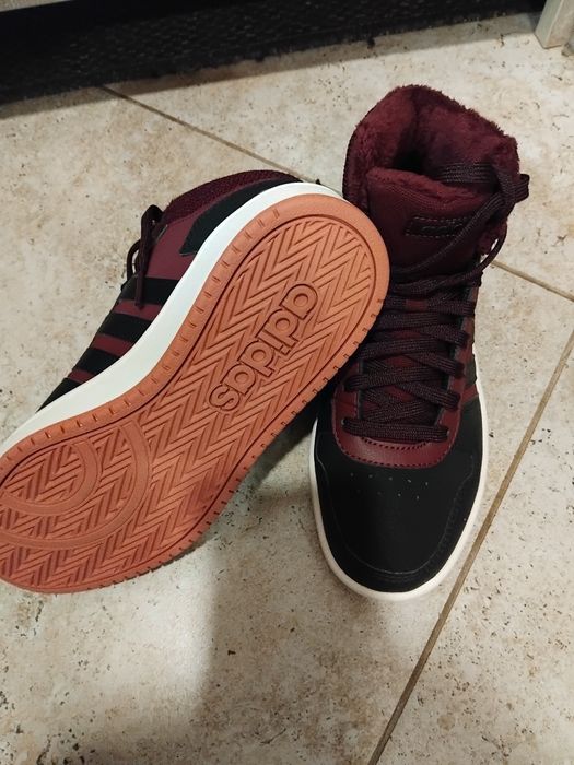 Зимни кецове Adidas