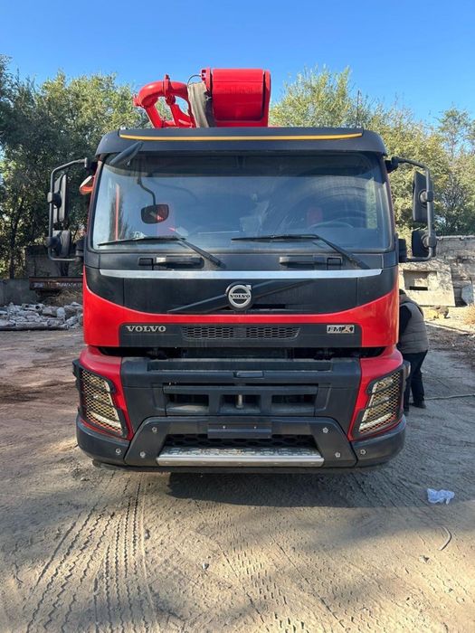 Автобетононасос -62-63 м