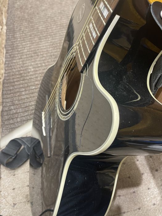 Vand chitara Takamine electroacustica eg523sc b