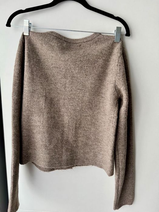 Дамска жилетка в кафяво