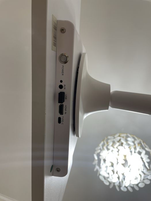 Smart display , ходящий телевизор