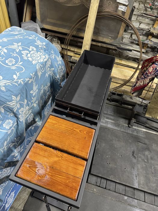 Мангал со столиком