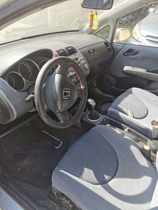 Honda Jazz 1.4 i-dsi(1339 см³)на части
