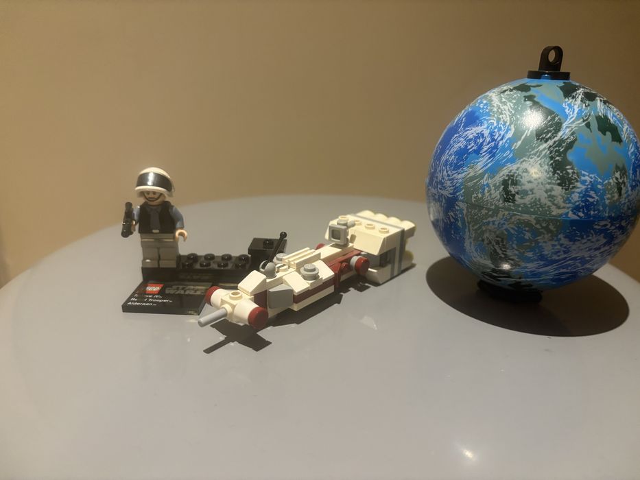 Lego  Star Wars 75011 Tantive IV & Planet Alderaan
