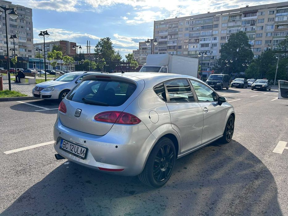 Seat Leon -- 1.6 Benzina -- 102CP --115.000 KM -- Manuala -- Proprietar