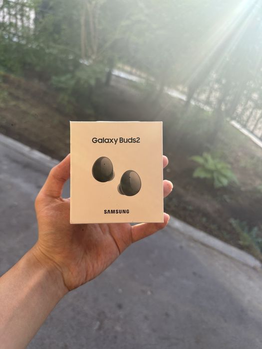 Galaxy Buds2 левый наушник + кейс + коробка