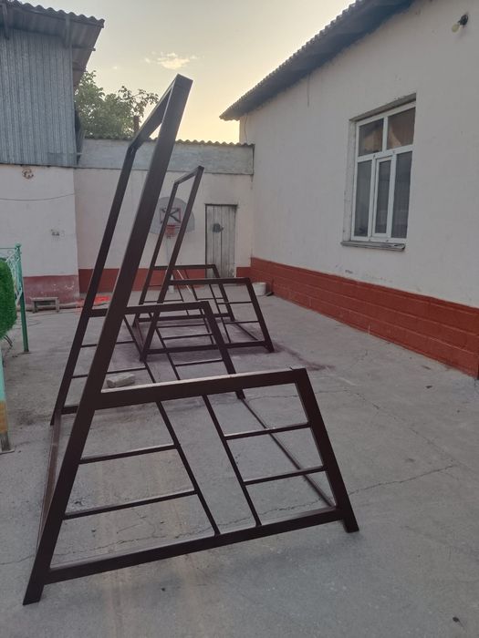 Качеля садовая хайтек стилинде