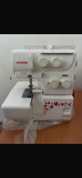 Швейная машинка JANOME