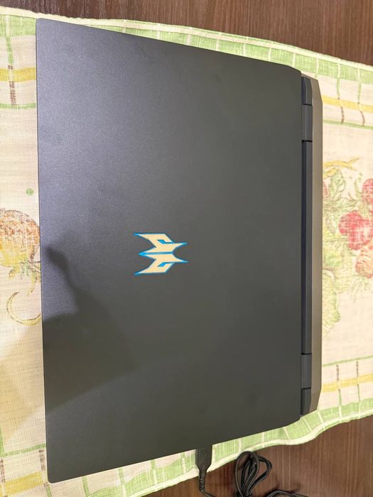 Noutbuk Acer Predator Helios 300