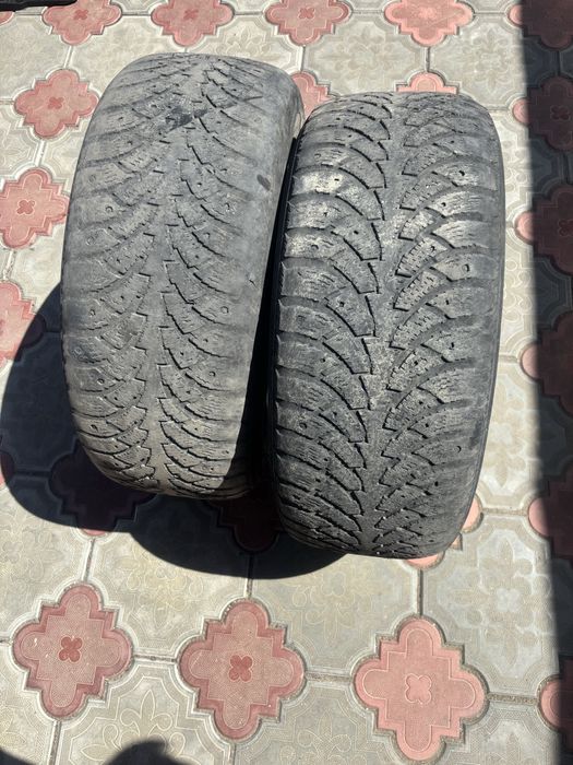 Продам летнию резину 2 штуки