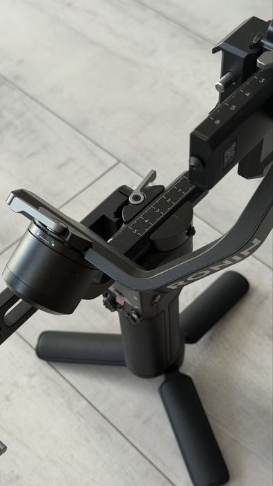 Стабилизалор Dji Rs3 mini (ручка, сумка, коробка)