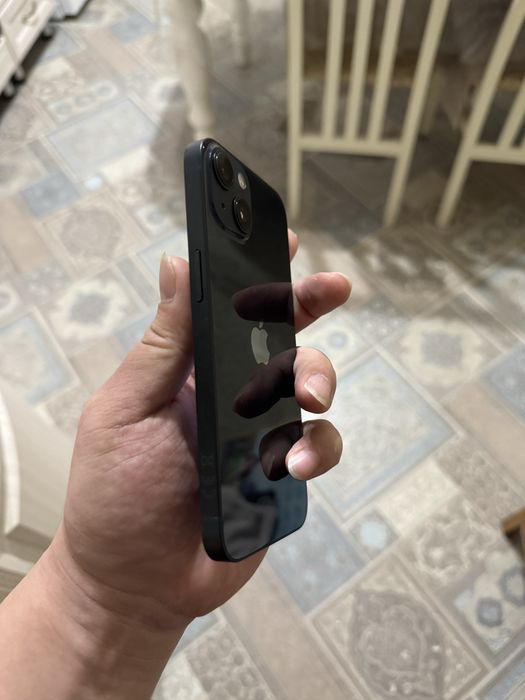 iPhone 13 128Гб в идеале