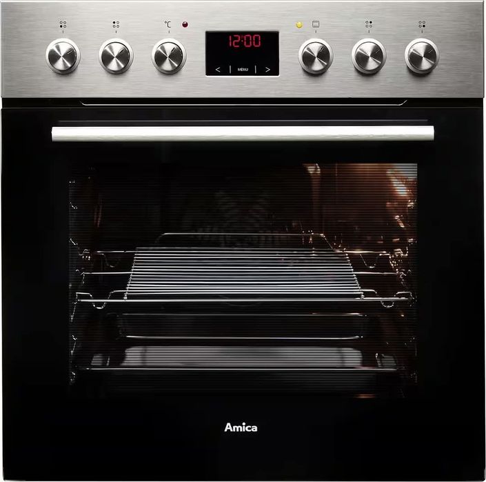 Нов комплект фурна с котлони за вграждане Amica