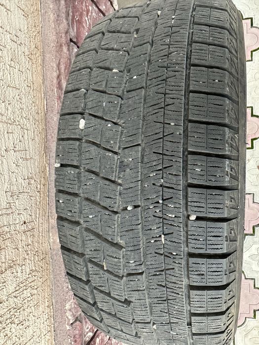 YOKOHAM  215/55/17