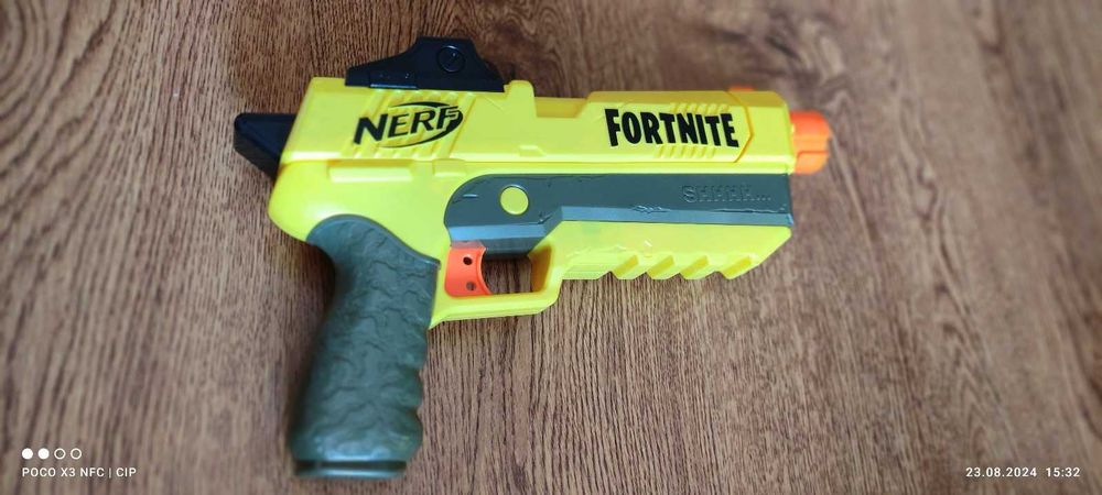Blaster Nerf Fortnite - Sneaky Springer, SP-L