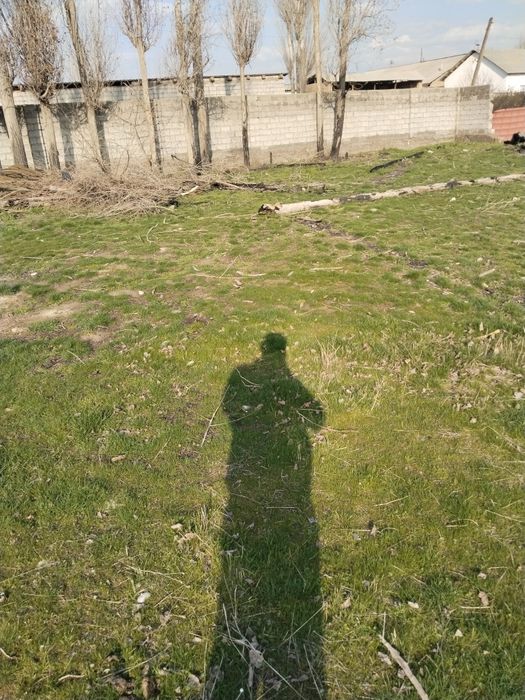 Участка сотилади