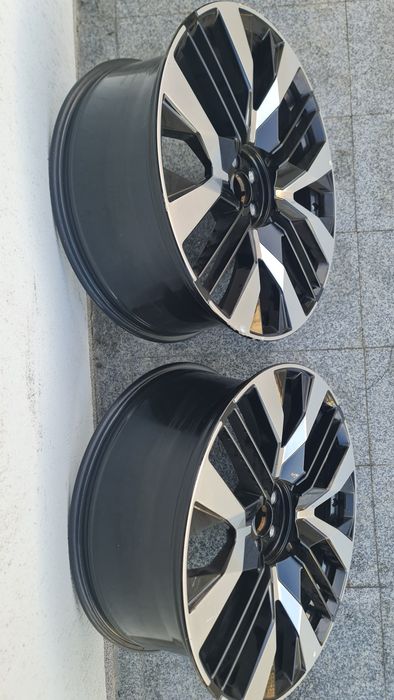 Janta Volvo Polestar 4 IV 22 inch 80012656