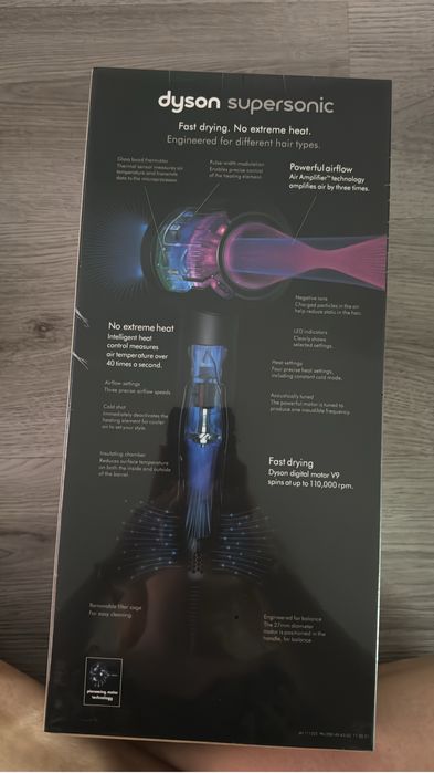 Uscător de păr Dyson Supersonic – Nou, Sigilat , culoare Iron-Fuchsia
