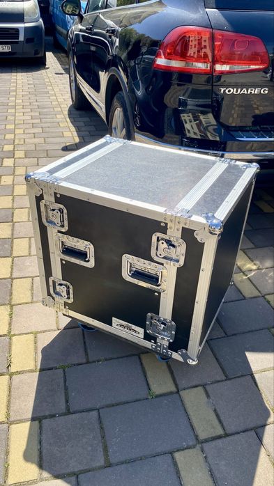 Rack case 10 U (Dynacord,fbt,rcf, L Acoustics)