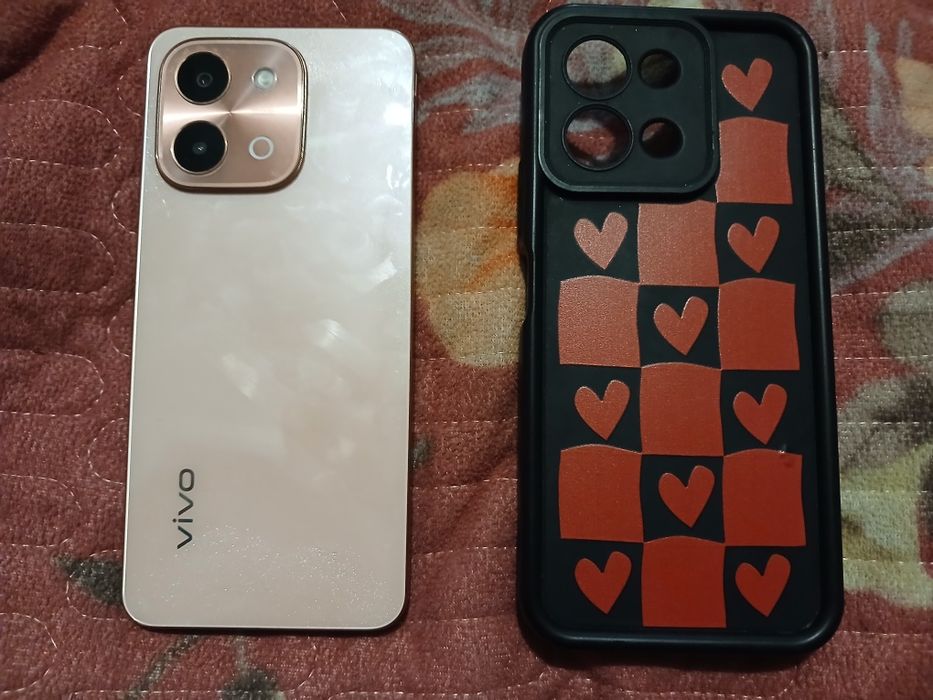 Продам телефон vivo y28