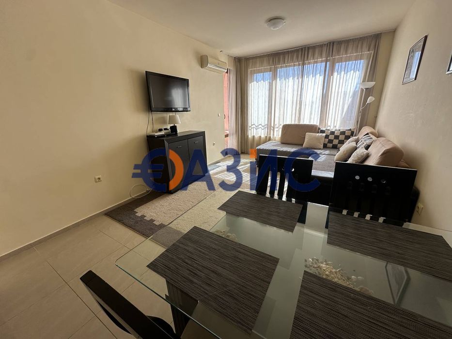 Продава се Двустаен апартамент в к.к. Слънчев бряг - 64 кв.м за 693 €/кв.м - Снимка #7
