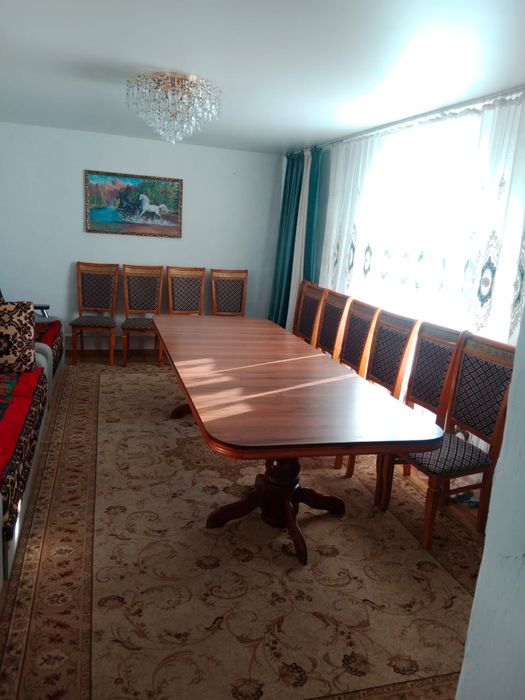 Продам стол со стульями