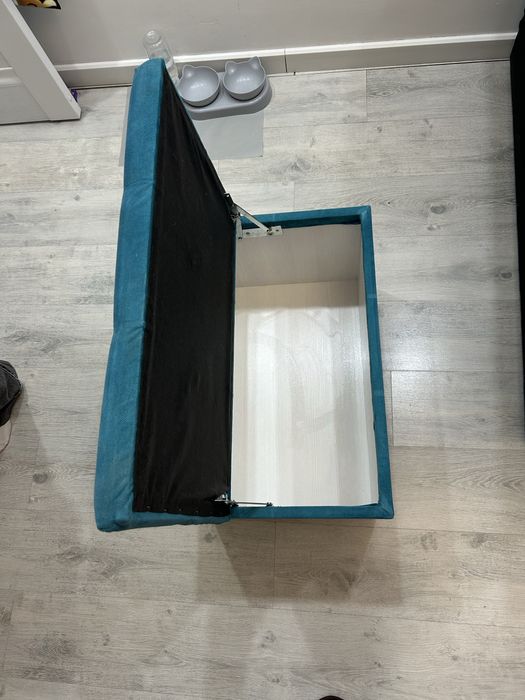 Диван + пуфик. Березевый цвет.