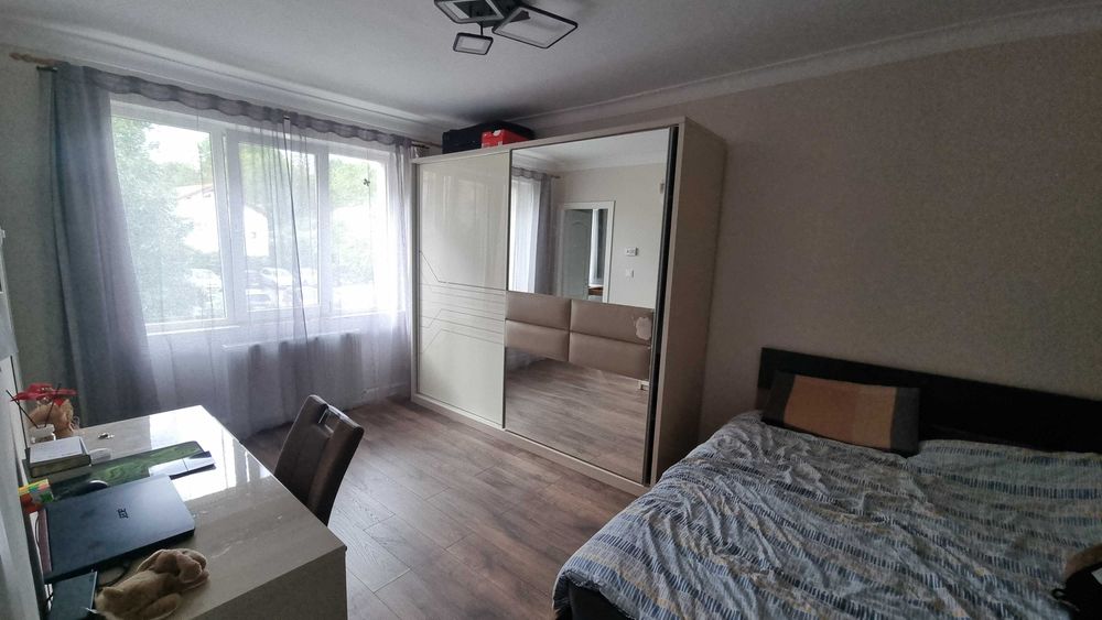 Inchiriez garsoniera in bloc de apartamente