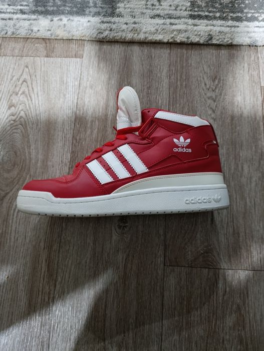 Кроссовки мужские adidas