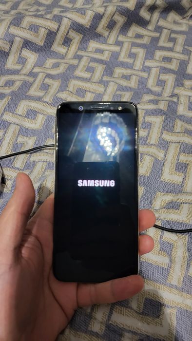 Самсунг а6 на 32гб