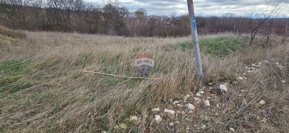 Продава се Парцел в Варна, Западна промишлена зона - 6238 кв.м за 72 €/кв.м - Снимка #1