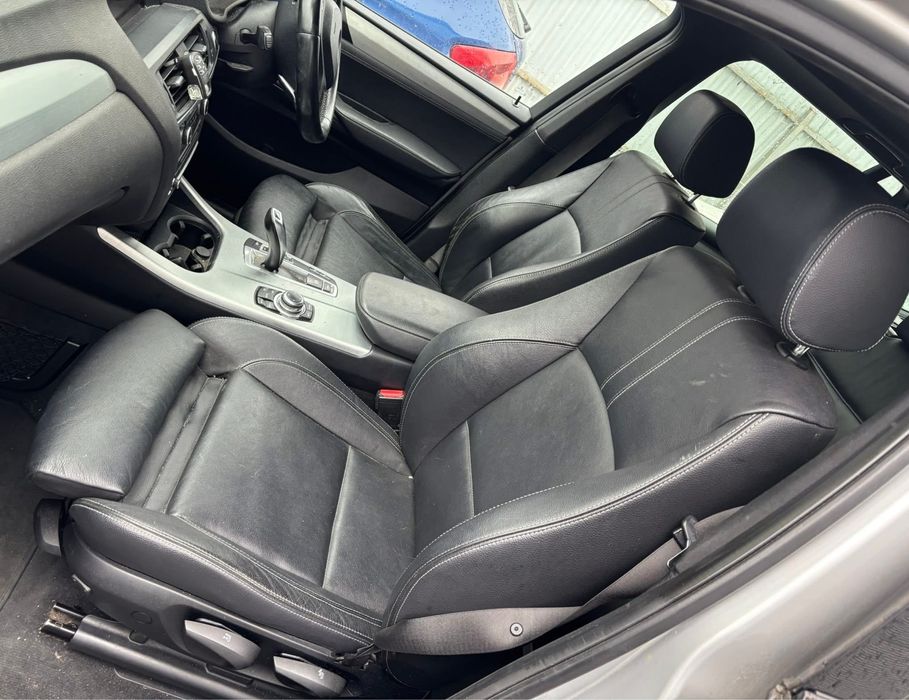 Dezmembrez BMW X3 F25 2.0d xdrive M-Pack 2012 2.0d N47,automat,Xenon