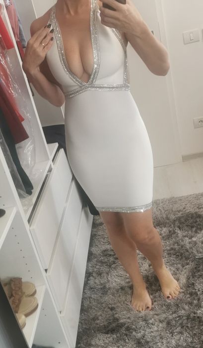 Rochie noua scurta cu spatele gol, marimea S