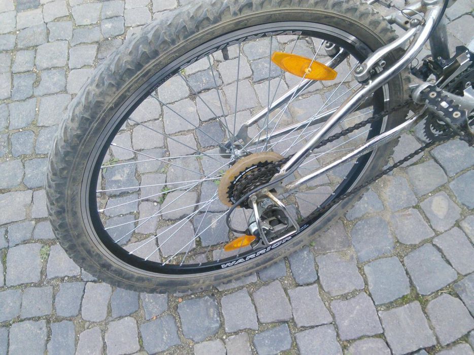 Wheelwork , bicicleta cu suspensii