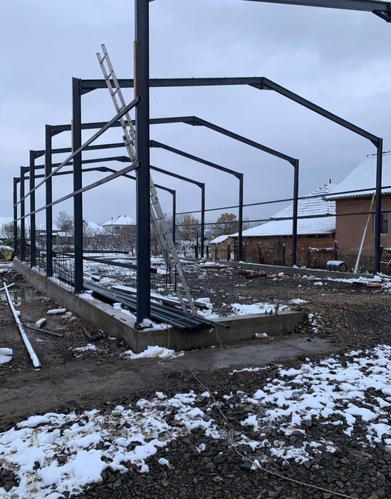 Vînd hale industriale 10x25x4