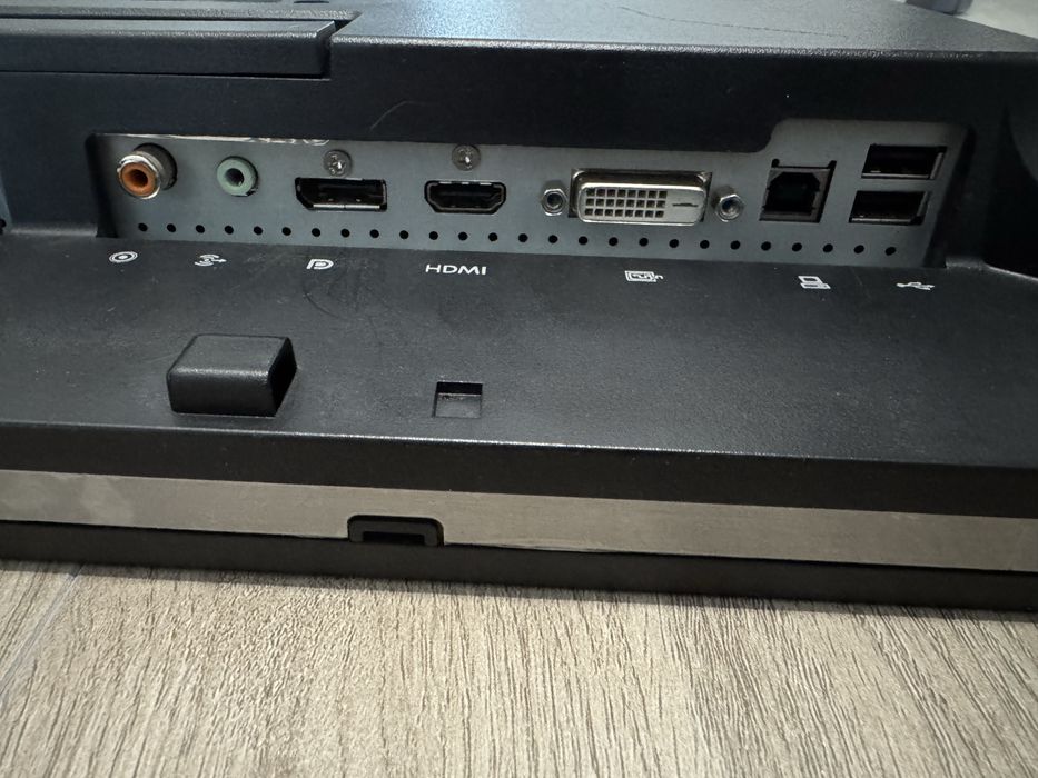 Монитори HP ZR2440w 24”