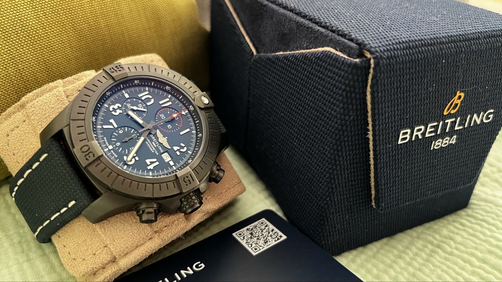 Breitling Super Avenger Chronograph 48 NIGHT MISSION