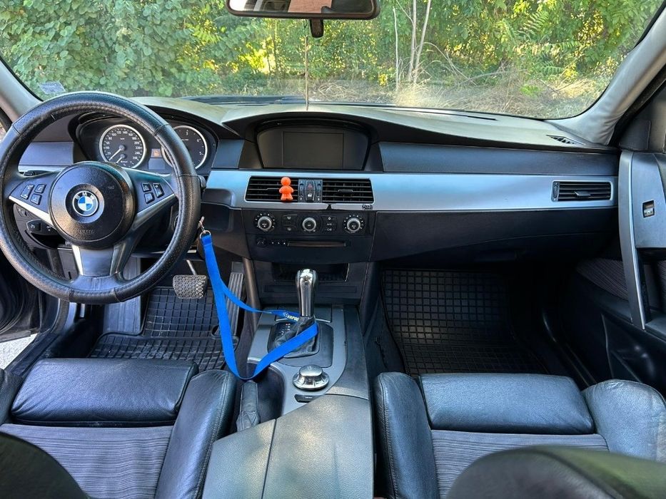 BMW E60 530D 2005г. Автомат