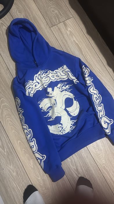 продам кофты срочно