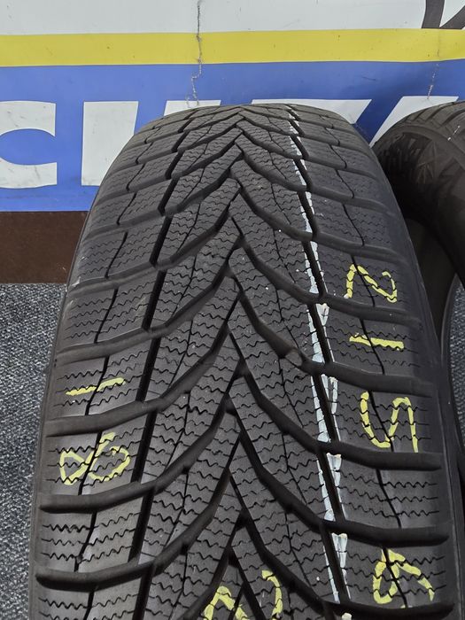 215 60 17 nexen m+s