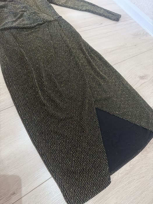 Продам платье