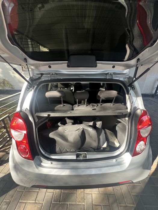 Продаётся Chevrolet Spark, 2015, механика