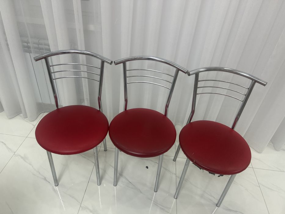 Продам кухный стулья б/у