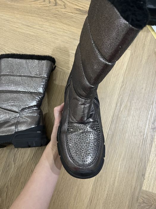 Продам зимние сапоги