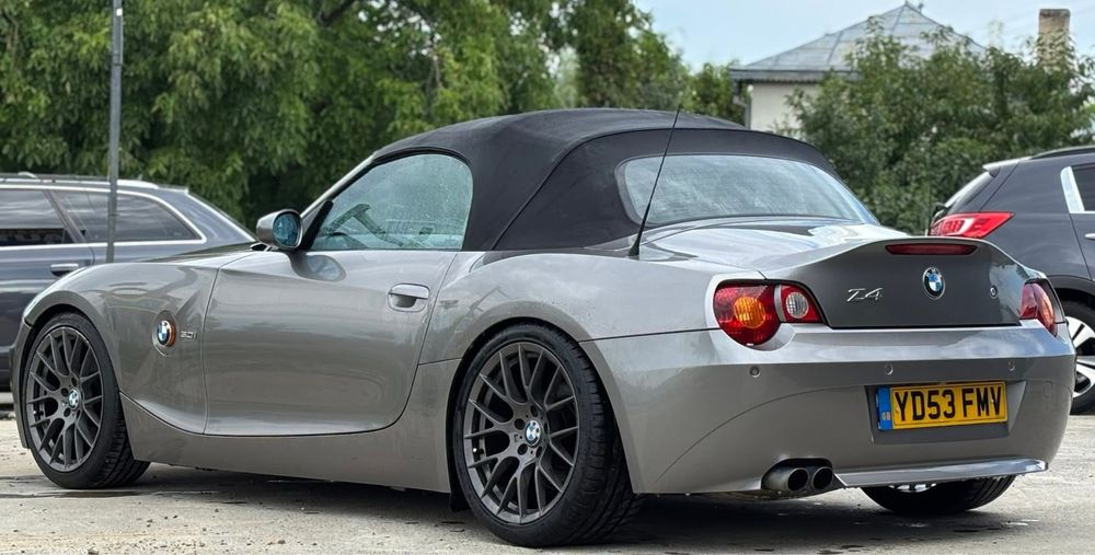 Dezmembrez BMW Z4 cabrio E85 3.0i  231cp ,6 trepte manual,Xenon,navi