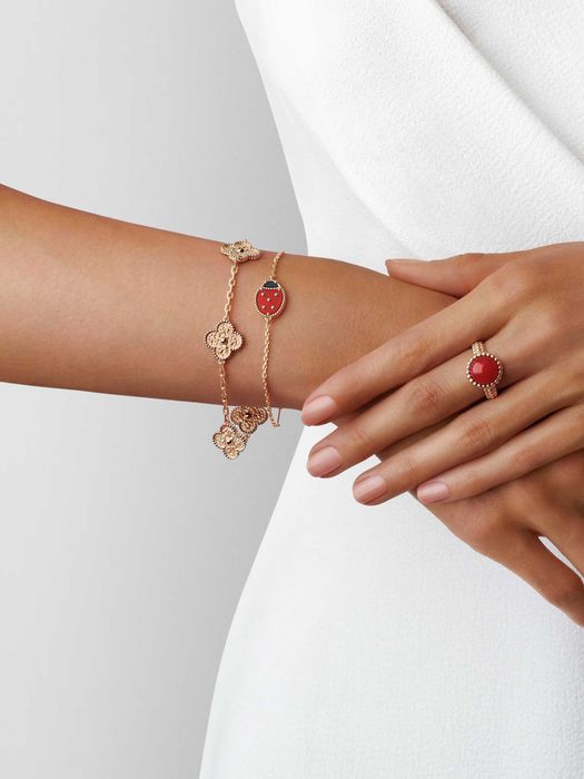 Van Cleef & Arpels VCA Rose Gold Lucky Spring Ladybug Дамска Гривна