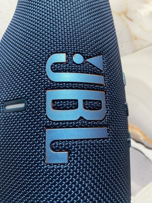 JBL Charge 6 колонка