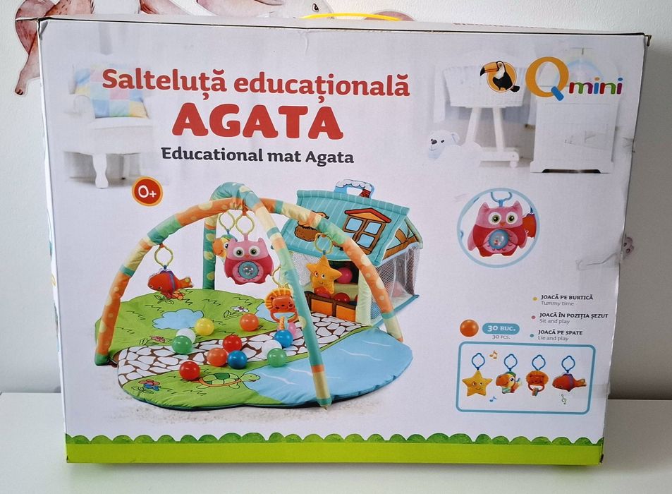 Saltea educațională Agata, cu arcade, jucării și mingi, foarte bună