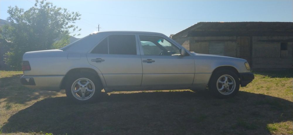 Мерседес Е 230 сатылымда