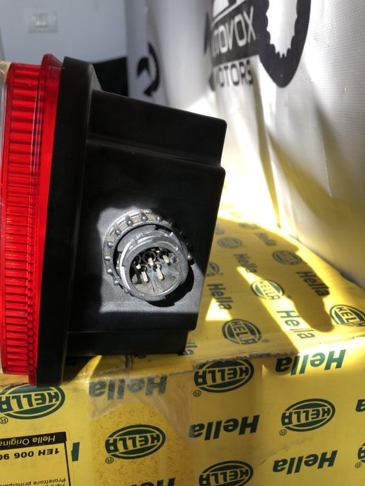 Lampa spate Hella tir DAF, Kempf, Scania, SCHWARZMULLER